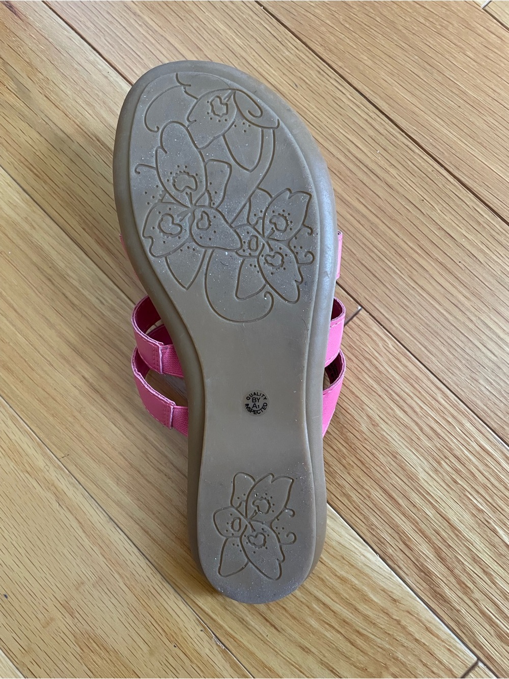 St Johns Bay Pink Flower Sandals - Picture 4 of 4